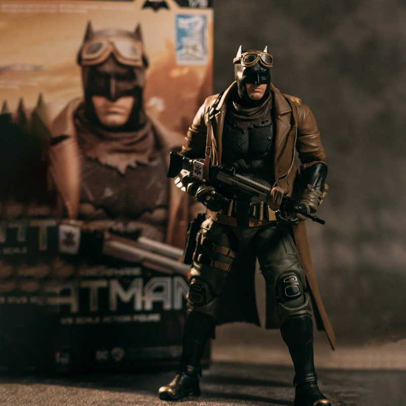 Model Kit Batman - Подлинная фигурка Fondjoy Nightmare Desert Batman
