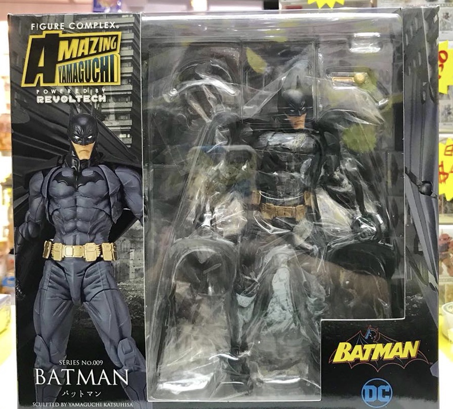 Model Kit Batman - В наличии: Коллекционная подвижная фигурка Бэтмена