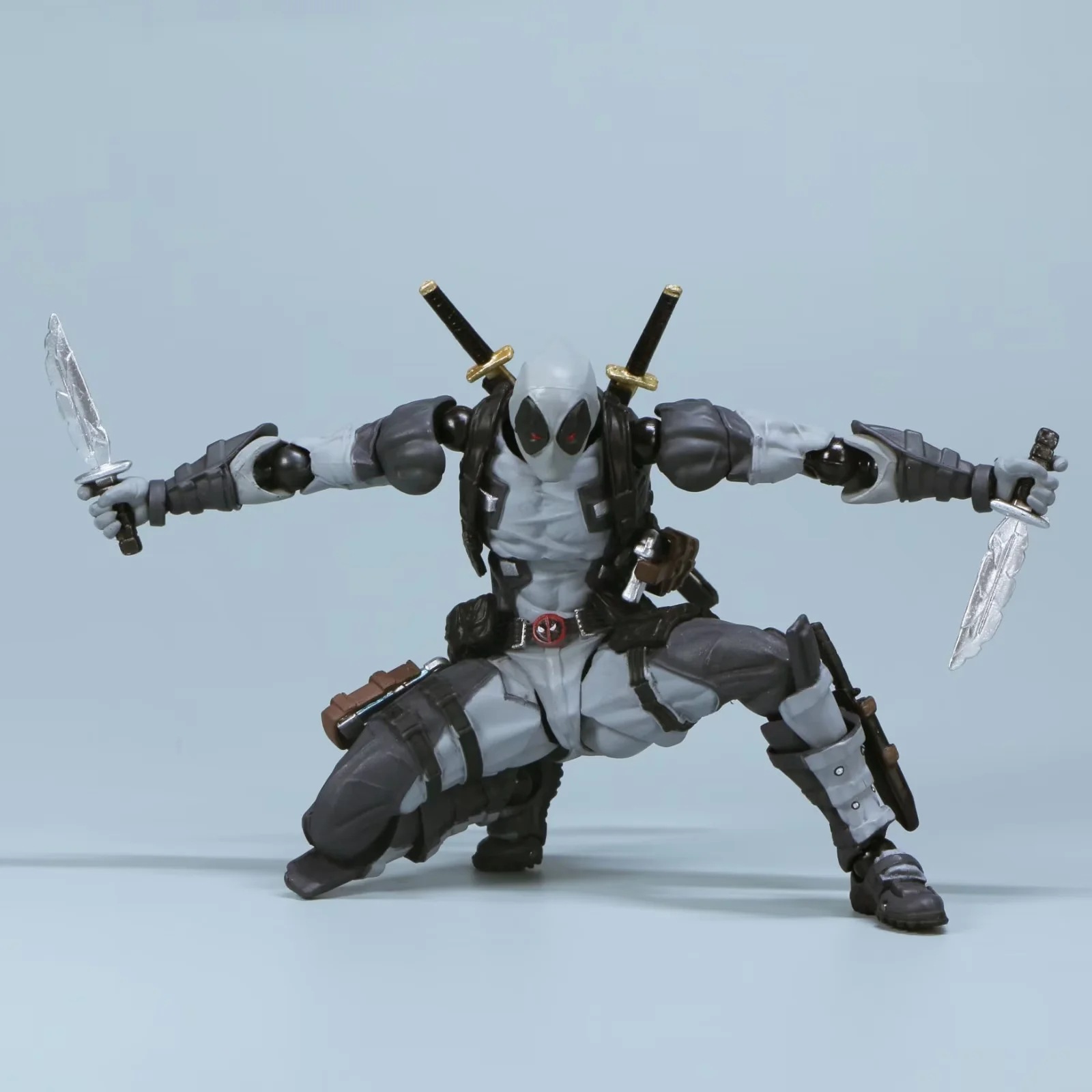 AMAZING YAMAGUCHI Deadpool 2,0 – обзор и цена Model Kit Batman