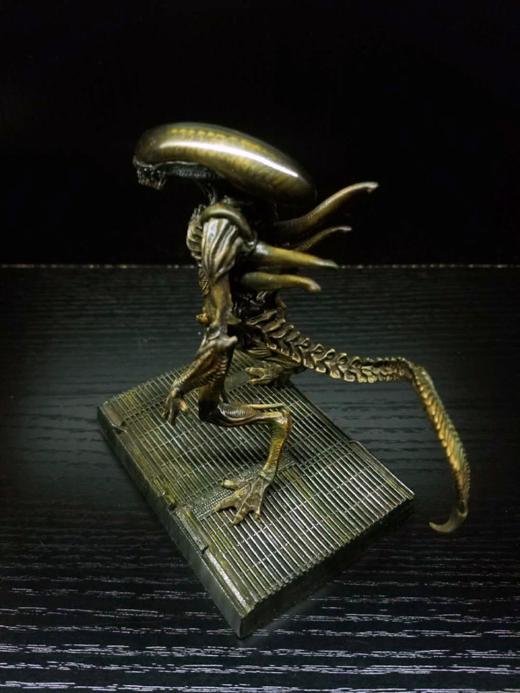 Модель инопланетянина из литой – обзор и цена Model Kit Anubis
